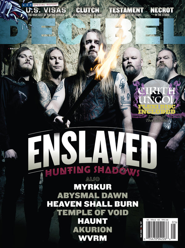 Magazine cover featuring a band with text about music bands and album names.